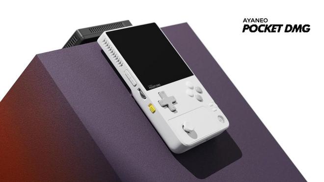 Pocket DMG  Pocket MICRO 发布九游会真人第一品牌引领复古掌机新潮流——AYANEO(图32)